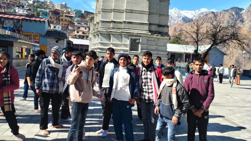 Crowd of devotees gathered at Narasimha temple on New Year. Nearly six thousand pilgrims have visited since the beginning of the winter yatra.