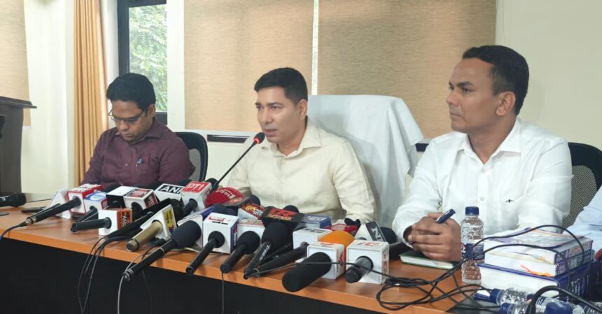 मुख्यमंत्री धामी के निर्देश पर एफ.डी.ए. की statewide कार्रवाई, अब तक 63 औषधियों के सैंपल जांच हेतु भेजे गए