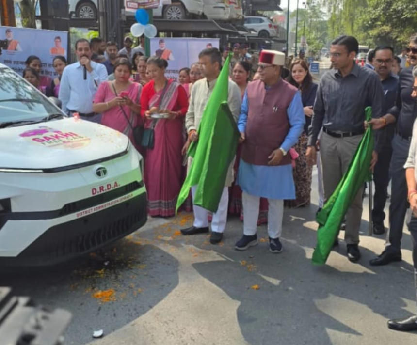 महिलाओं की सुरक्षा और स्वावलंबन को बढ़ावा देने के उद्देश्य से महिला स्वयं सहायता समूहों द्वारा संचालित सखी फ्री कैब सेवा हुई शुरू